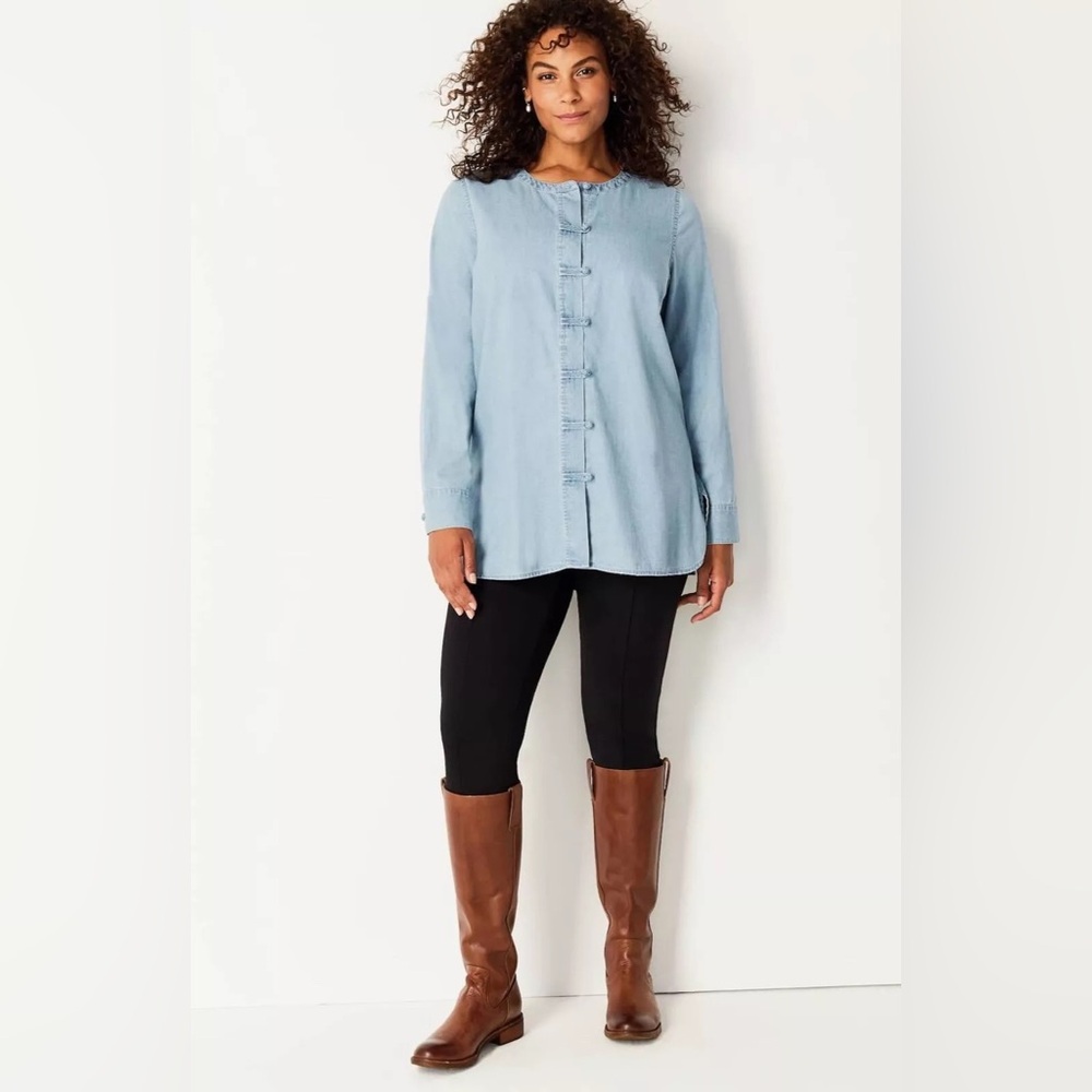J. Jill Stylish‎ Knot-Button denim Clarity Wash shirt - Picture 7 of 14